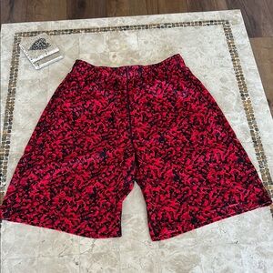 Nike Dri-Fit  Red Camo Athletic Shorts Men’s Size‎ M